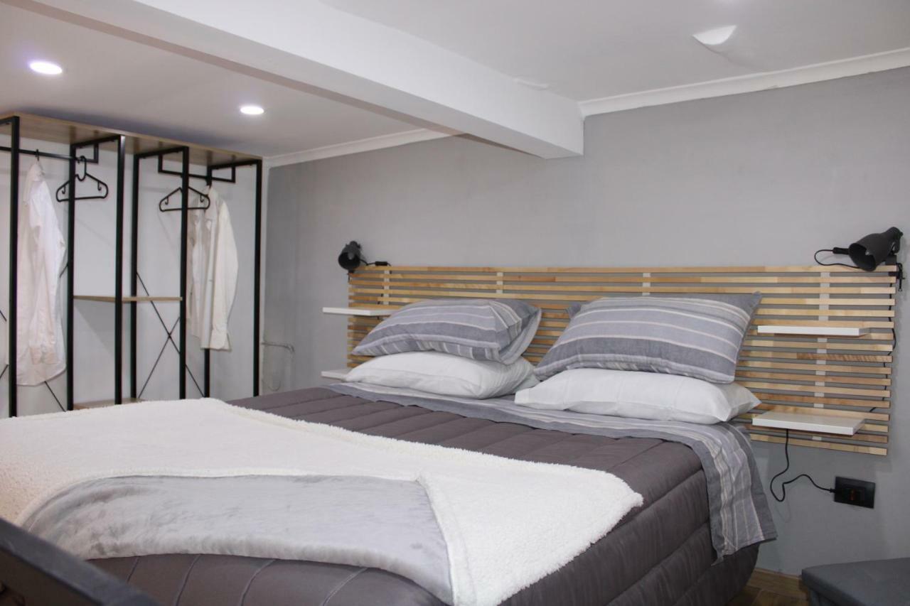 JordanAus Apartment Napoli Bagian luar foto
